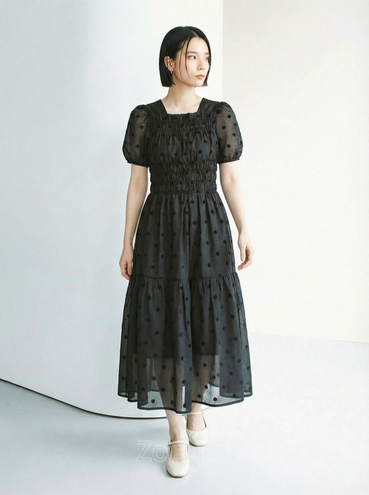 泡泡袖收腰蛋糕裙波點洋裝