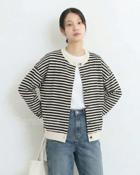 黑色橫條紋寬鬆落肩短版外套